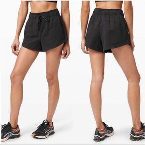 Lululemon Inner Glow Shorts 3”